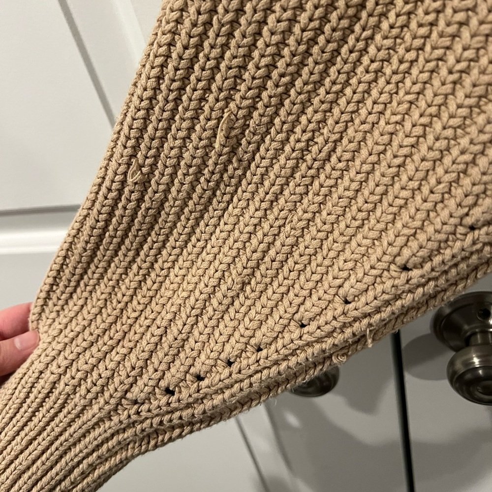 Free People Swim Too Deep Oversized Chunky Knit Cardigan | Almond | Size Medium - Picture 10 of 11
